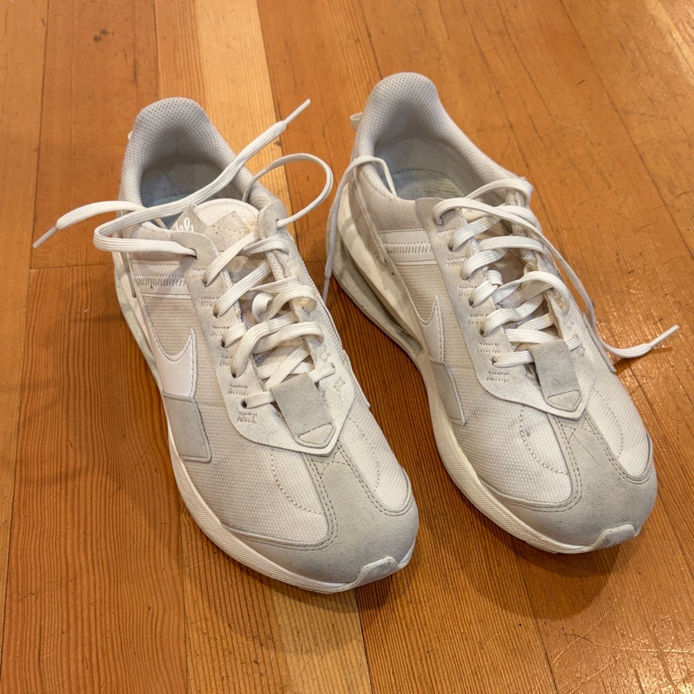 Nike Air Max Pre-Day White and Gray Sneakers Women 9.5